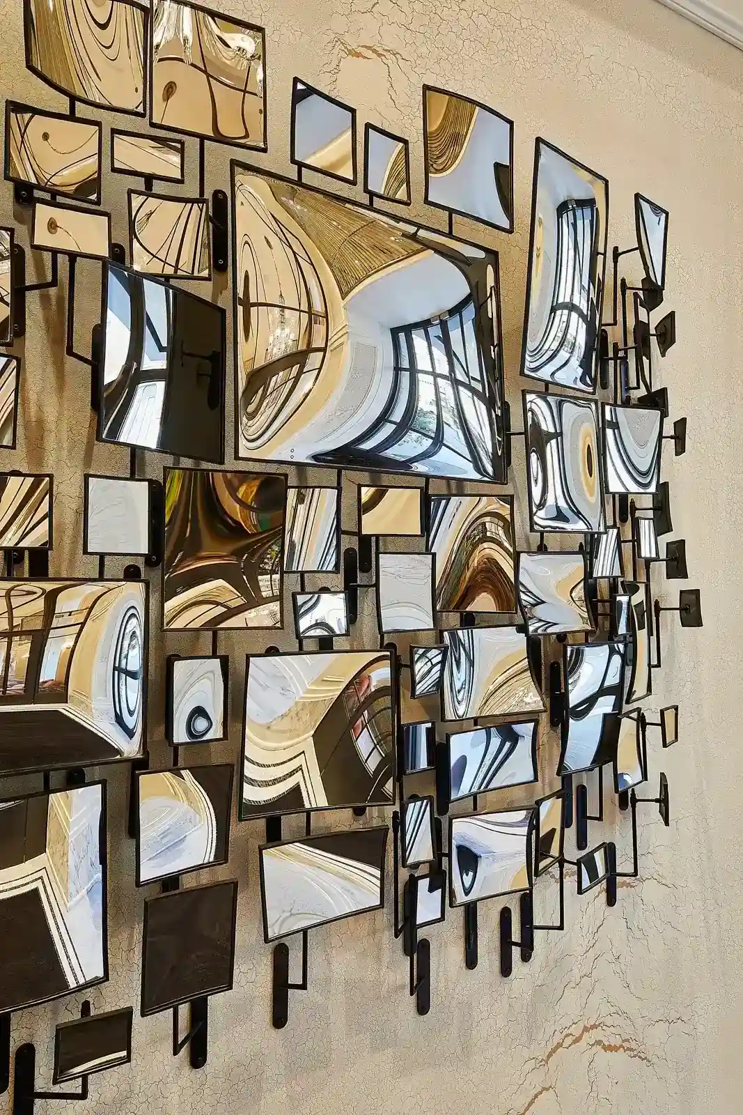 An impressive craft design displayed on the hotel's lobby wall.