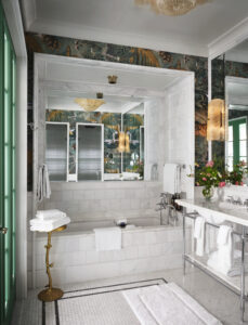 FifthAvenueSuite_Bathroom_DouglasFriedman_April2026
