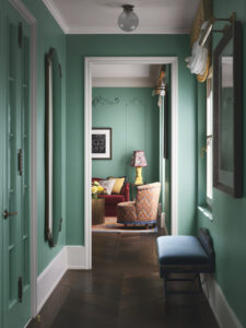 FifthAvenueSuite_Hallway_DouglasFriedman_April2026