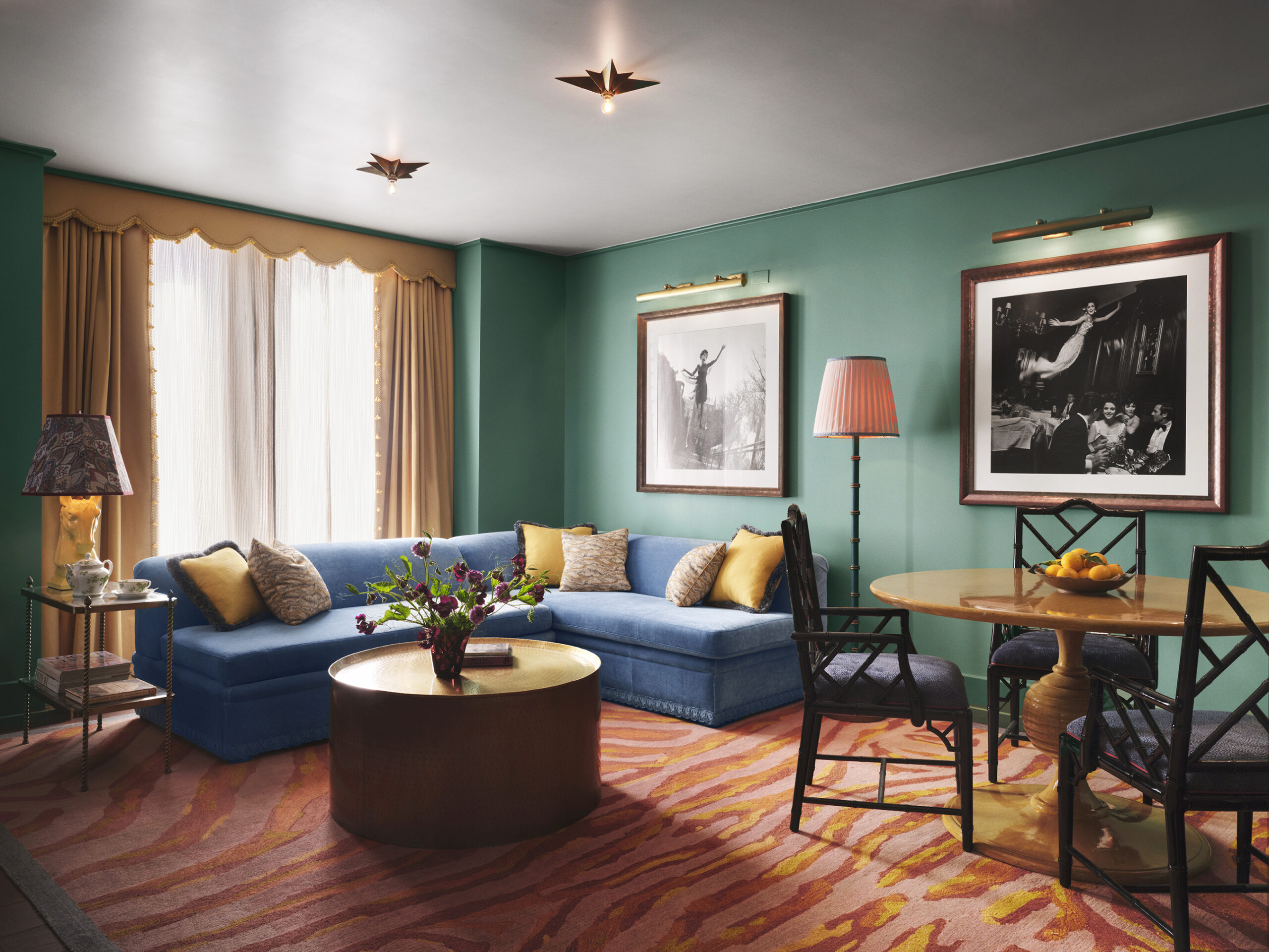 OneBedroomTerraceSuite Livingroom DouglasFriedman April2026 scaled