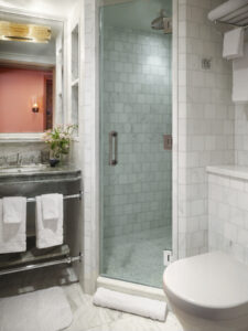 ParlourSuite_SecondaryBathroom_DouglasFriedman_April2026